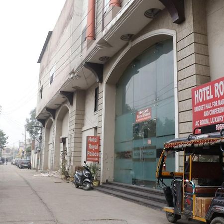 Hotel Royal Palace Jalandhar Ngoại thất bức ảnh