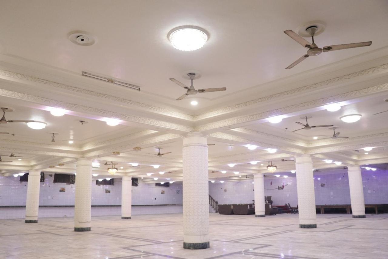 Hotel Royal Palace Jalandhar Ngoại thất bức ảnh