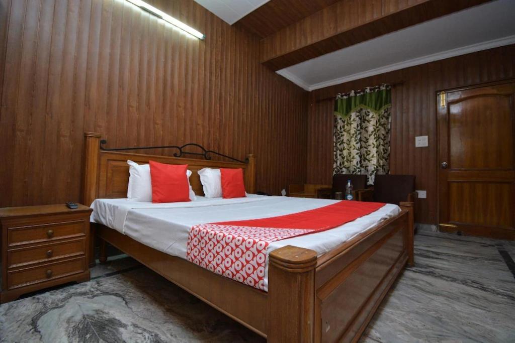 Hotel Royal Palace Jalandhar Ngoại thất bức ảnh